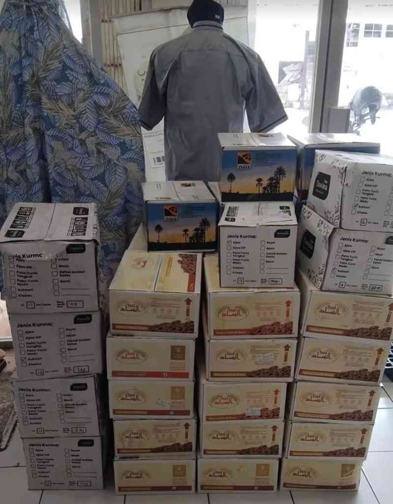 Toko grosir dan eceran Kurma di pati